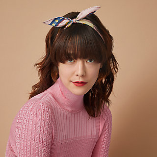【こなれ感が一際UP】HERMES★Schal Zoom Chevron Zoom Chevron scarf | Hermès Poland
